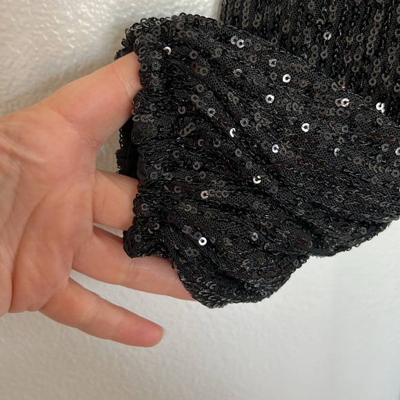 NWT Guess Shanti Sequin Dress Black sz L - Picture 6 of 8